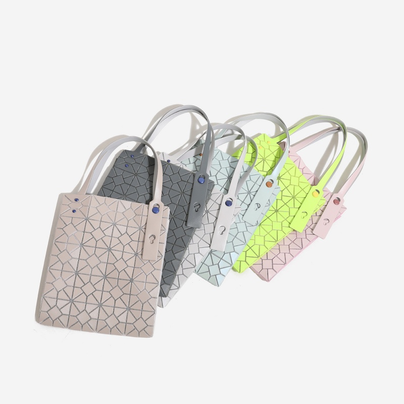 Borsa Tote Geometrica con Diam - Women Bags 2026 Trends recensione e prezzo